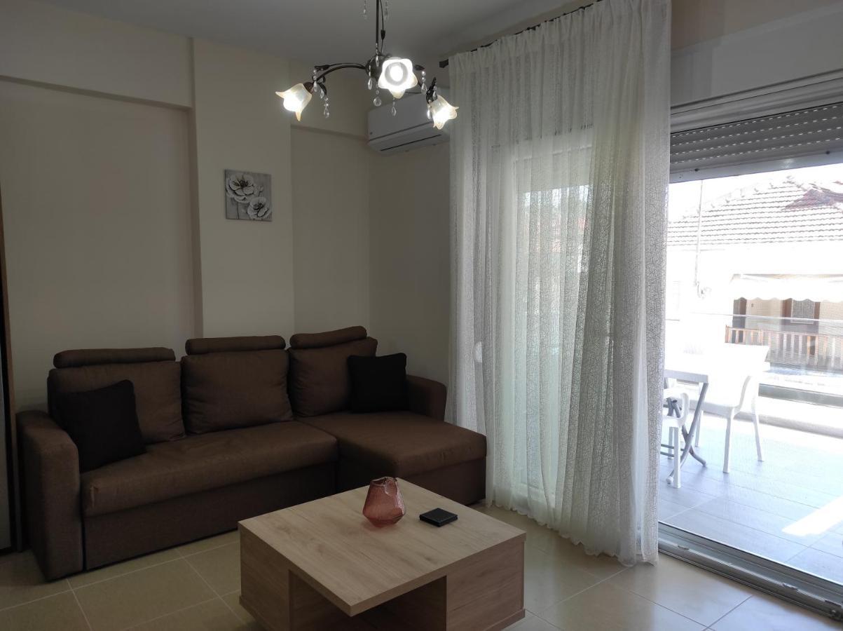 Nastazia Apartment Néa Péramos Exterior foto