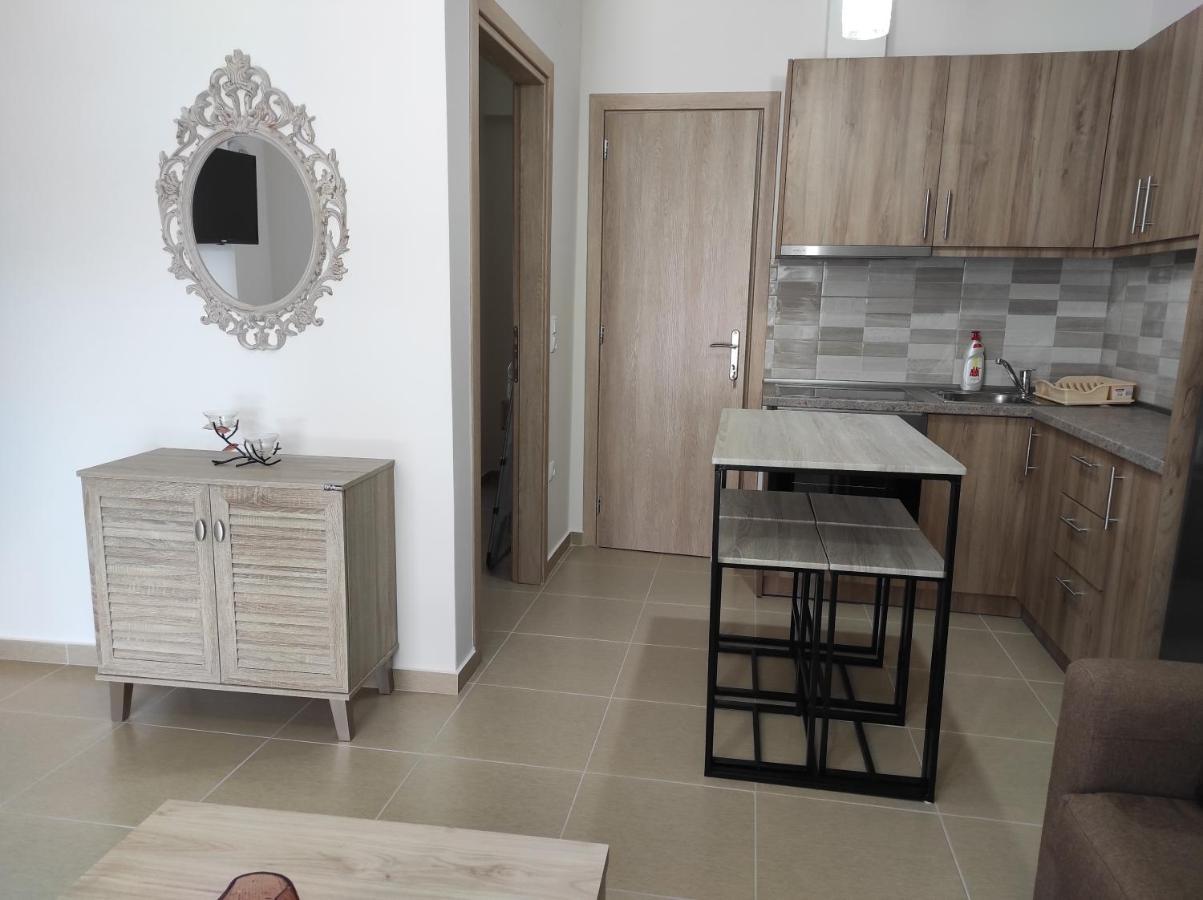 Nastazia Apartment Néa Péramos Exterior foto